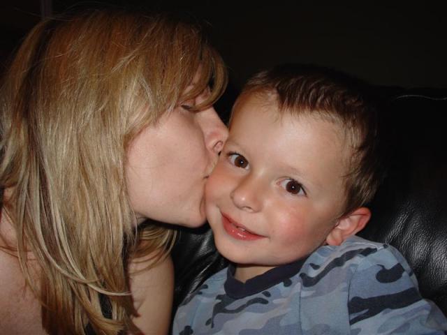 Kiss from Aunt Stacy